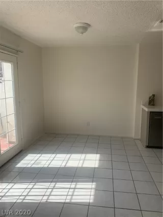 Photo #6: 2243595 Listing 