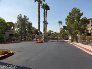 Photo #1: 2243625 Listing