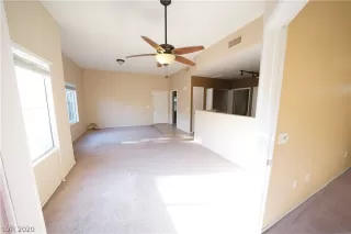 Photo #5: 2243721 Listing