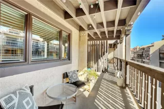 Photo #5: 2243739 Listing 