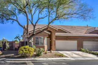 Photo #1: 2243780 Listing