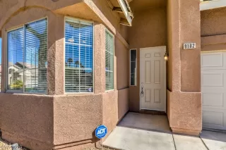 Photo #3: 2243780 Listing