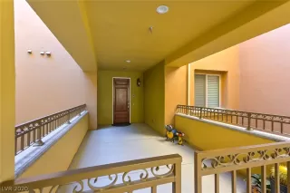 Photo #4: 2243856 Listing 