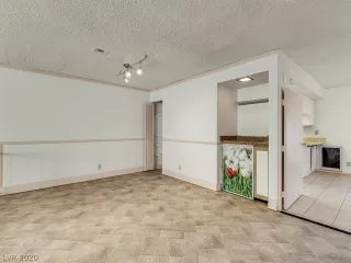 Photo #1: 2243862 Listing