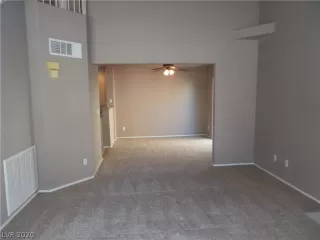 Photo #5: 2243870 Listing 