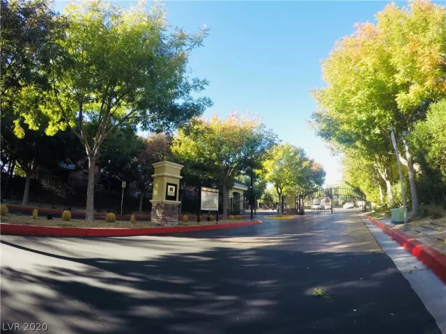 MLS: 2243967 Condo For Sale