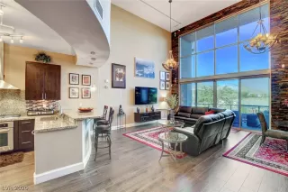 Photo #3: 2243968 Listing 