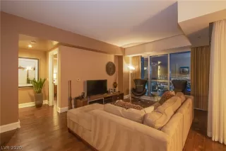 Photo #6: 2243983 Listing 