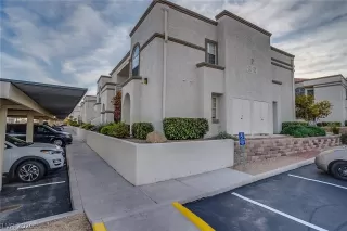 Photo #1: 2244002 Listing 