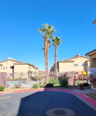 Photo #1: 2244012 Listing