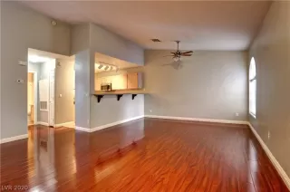 Photo #6: 2244044 Listing 