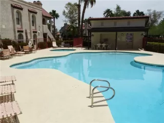 Photo #2: 2244067 Listing 