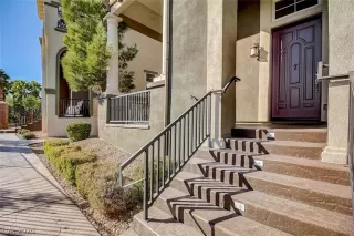 Photo #4: 2244140 Listing