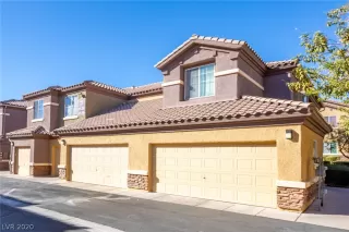 Photo #2: 2244206 Listing