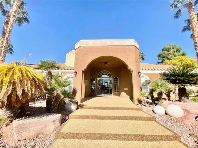 MLS: 2244213 Condo For Sale