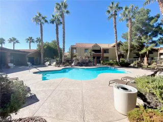 Photo #3: 2244213 Listing 