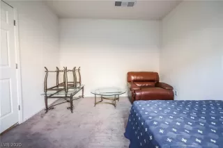 Photo #6: 2244235 Listing