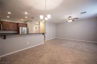 Photo #2: 2244257 Listing