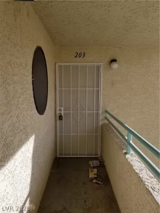 Photo #2: 2244273 Listing 