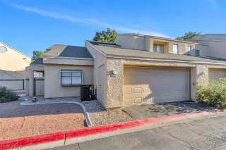 Photo #1: 2244364 Listing