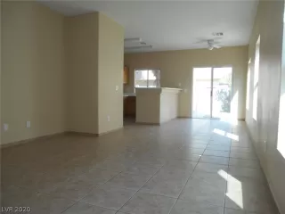 Photo #1: 2244430 Listing 