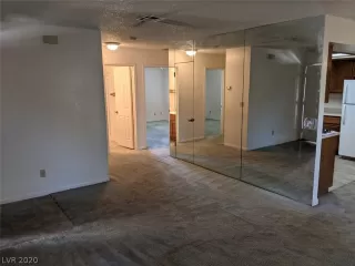 Photo #1: 2244434 Listing 