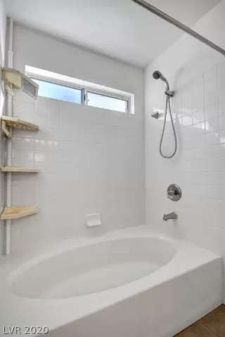 Photo #6: 2244472 Listing 