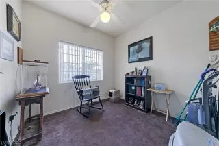 Photo #6: 2244474 Listing