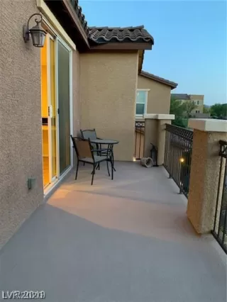 Photo #1: 2244491 Listing 