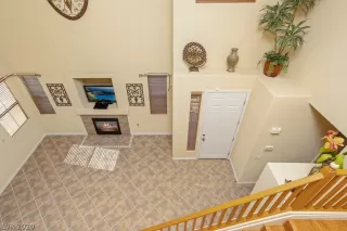 Photo #6: 2244553 Listing