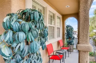 Photo #2: 2244564 Listing