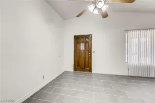 Photo #2: 2244591 Listing 