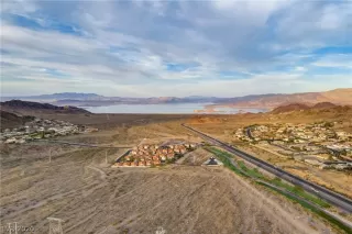 Photo #1: 2244672 Listing