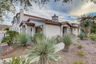 Photo #6: 2244672 Listing