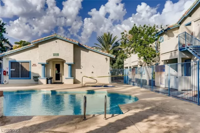 MLS: 2244685 Condo For Sale