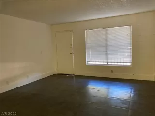 Photo #1: 2244765 Listing