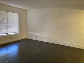 Photo #3: 2244765 Listing