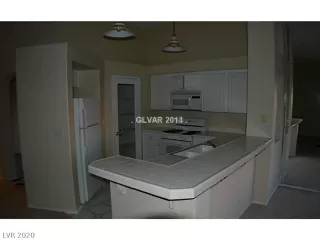 Photo #1: 2244774 Listing 