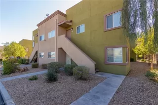 Photo #1: 2244800 Listing 