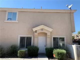 Photo #1: 2244865 Listing