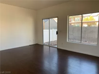 Photo #3: 2244865 Listing