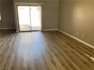 Photo #2: 2244867 Listing 