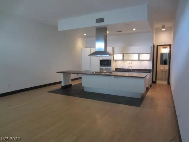 MLS: 2244891 Condo For Sale