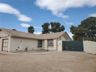 Photo #1: 2244925 Listing 