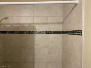 Photo #6: 2244932 Listing