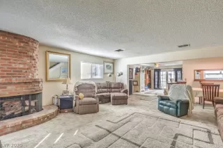 Photo #6: 2244934 Listing