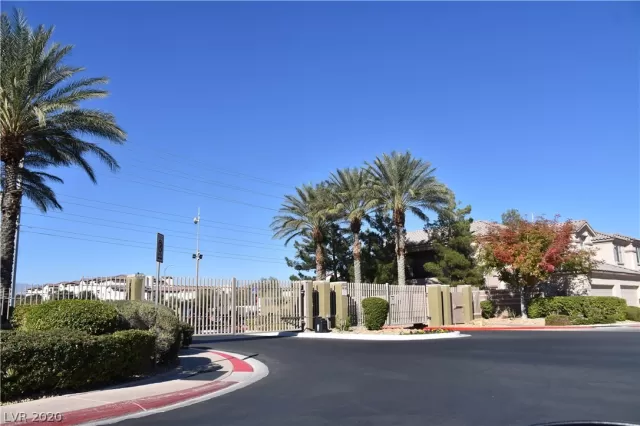 MLS: 2244946 Condo For Sale