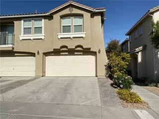 Photo #1: 2244949 Listing