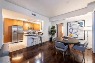 Photo #3: 2245985 Listing 