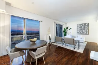 Photo #6: 2245985 Listing 